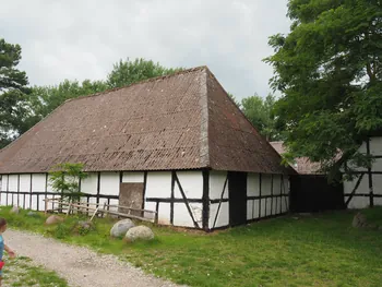 Halshuisene + Enebaerodde Beach (Denemarken)